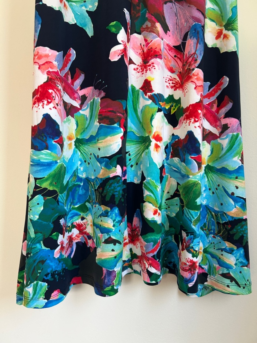 ATTITUDES by Renée Black Floral Maxi Dress 🌺 - Picture 8 of 12